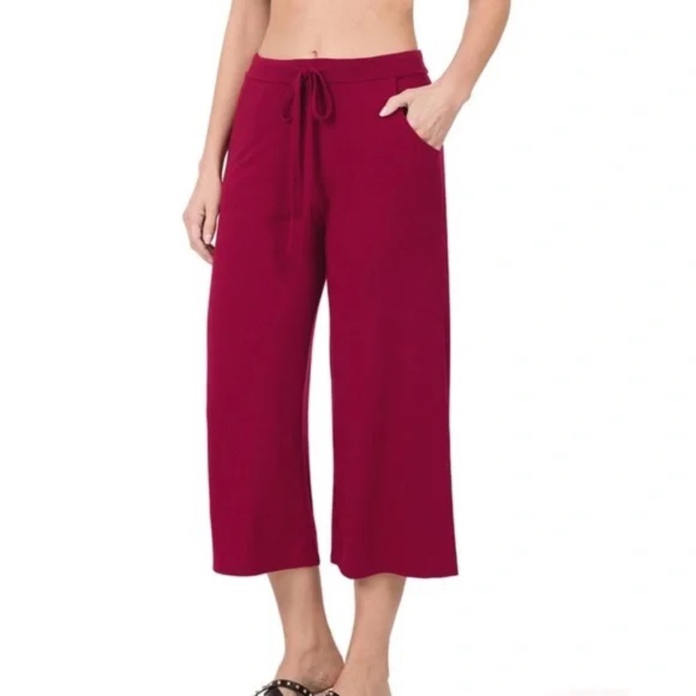 New Cropped Wide Leg Lounge Pants - Picture 2 of 6